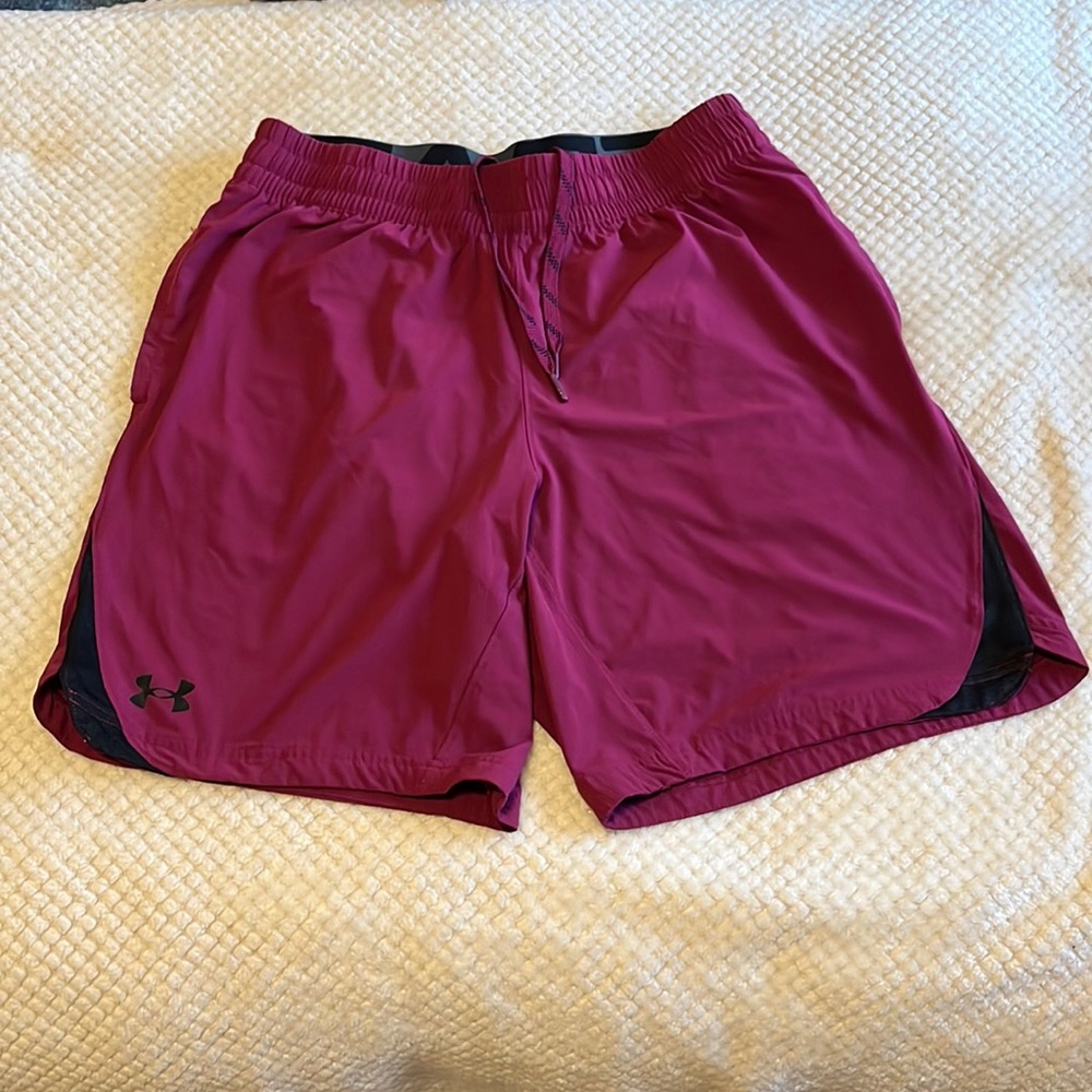 XL Under Armour Workout Shorts